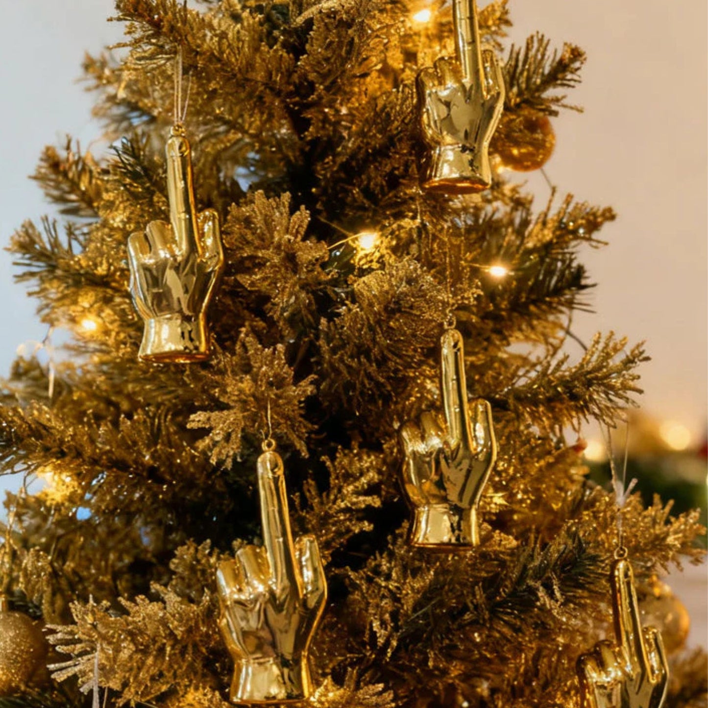 🎄 Easter Middle Finger Decoration – Bold, Funny & Unapologetically Festive! 🎄