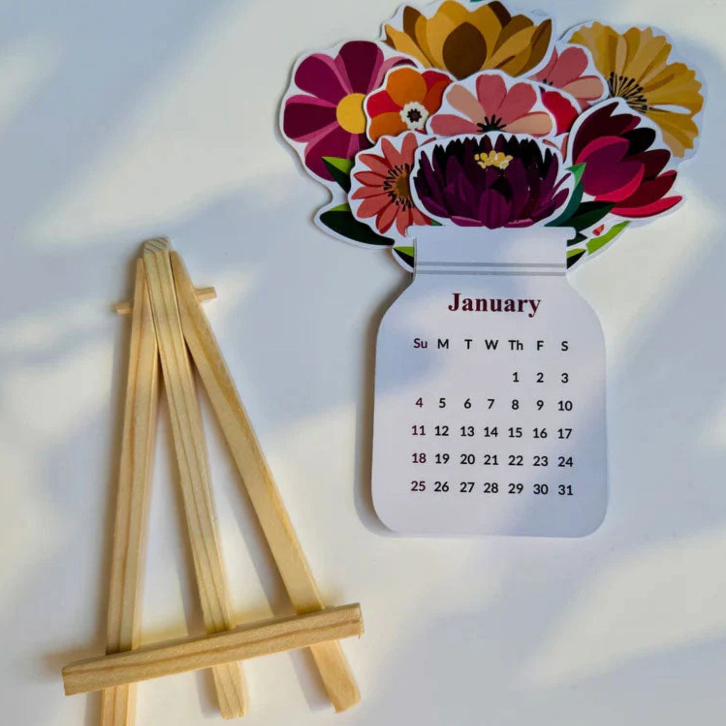 🌸 Blooming Desk Flower Calendar